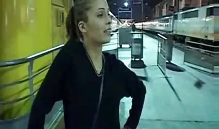 السا ژان عمیق کلیپ سکسی زیبا در گلو, گلو